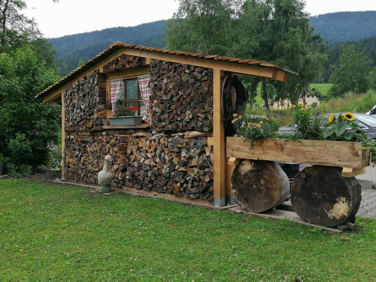 Haus Holunder Weissbriach Lejlighed Eksteriør billede